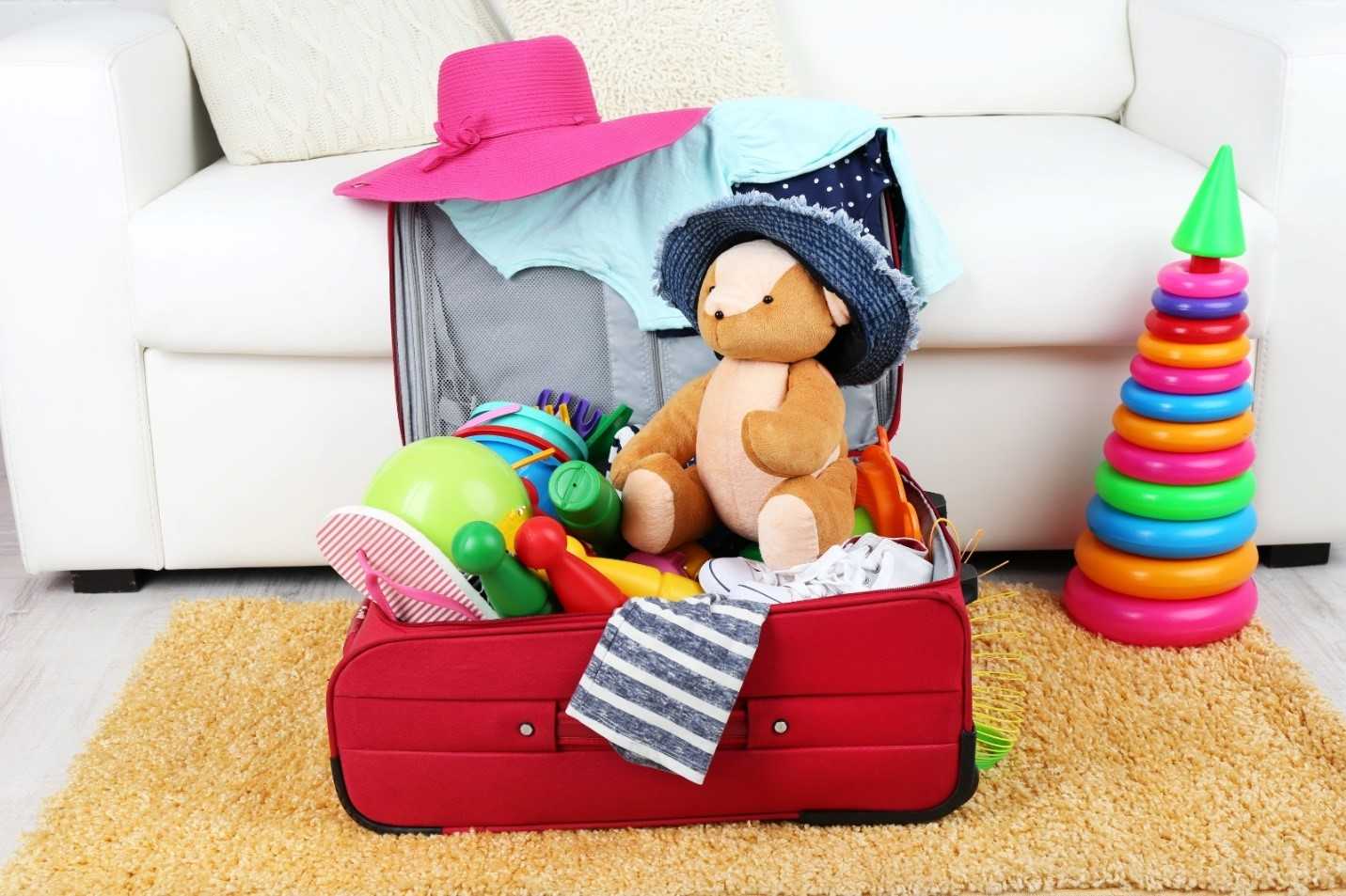 Top 10 baby products to make traveling easier